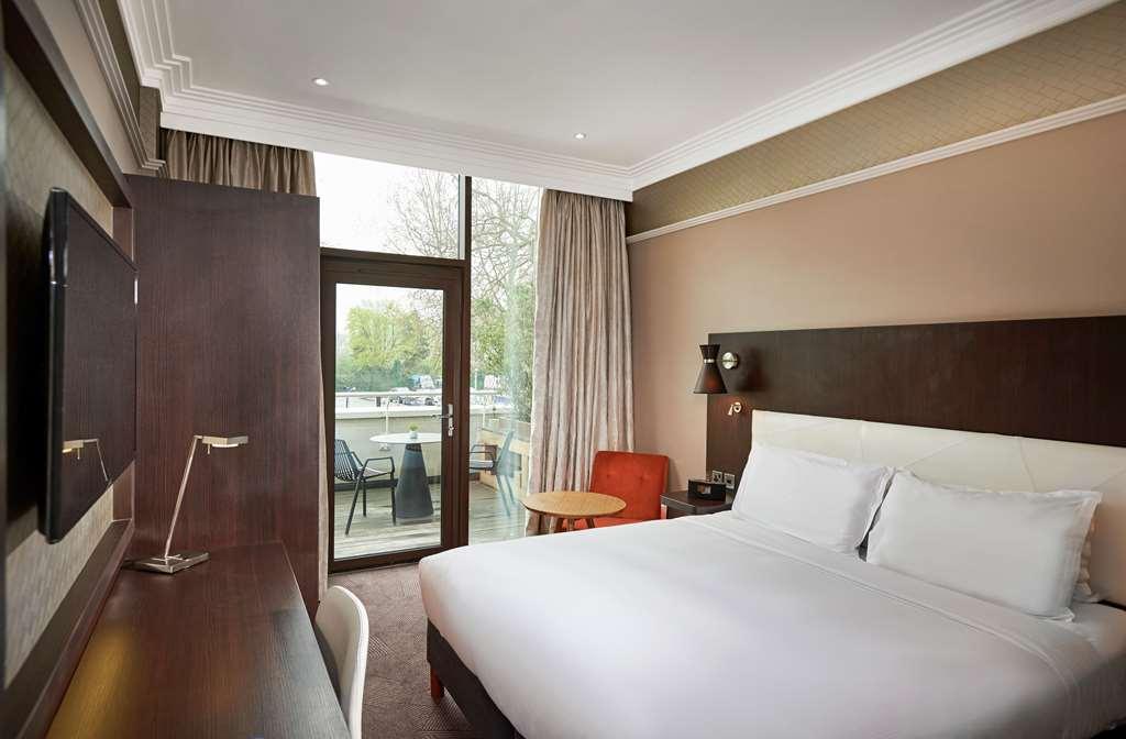 Doubletree By Hilton London - Hyde Park Hotel Екстериор снимка