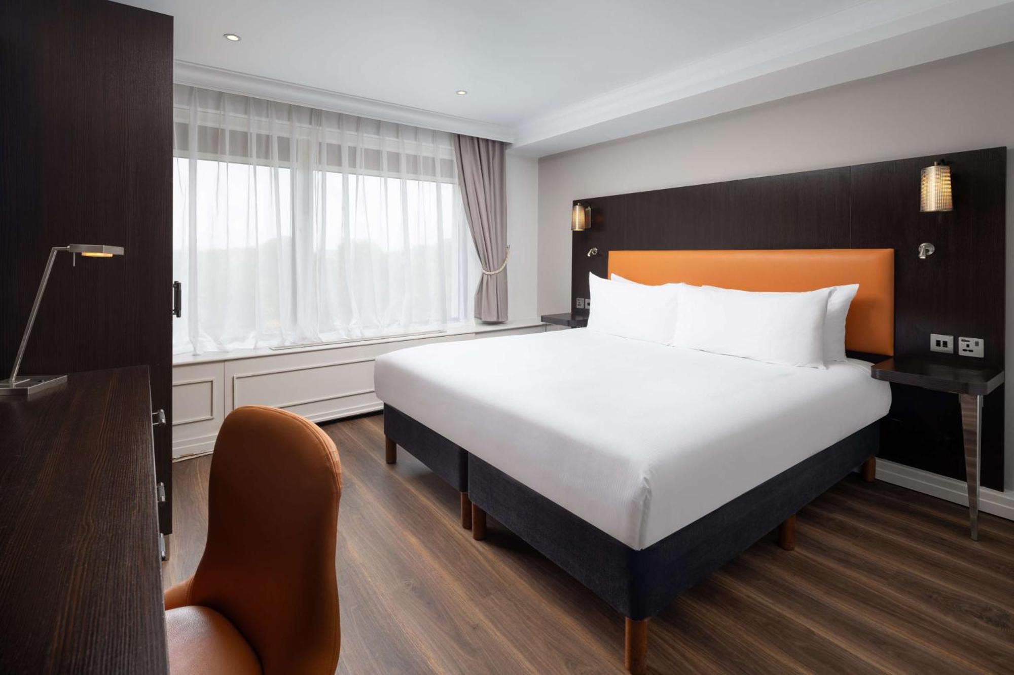 Doubletree By Hilton London - Hyde Park Hotel Екстериор снимка